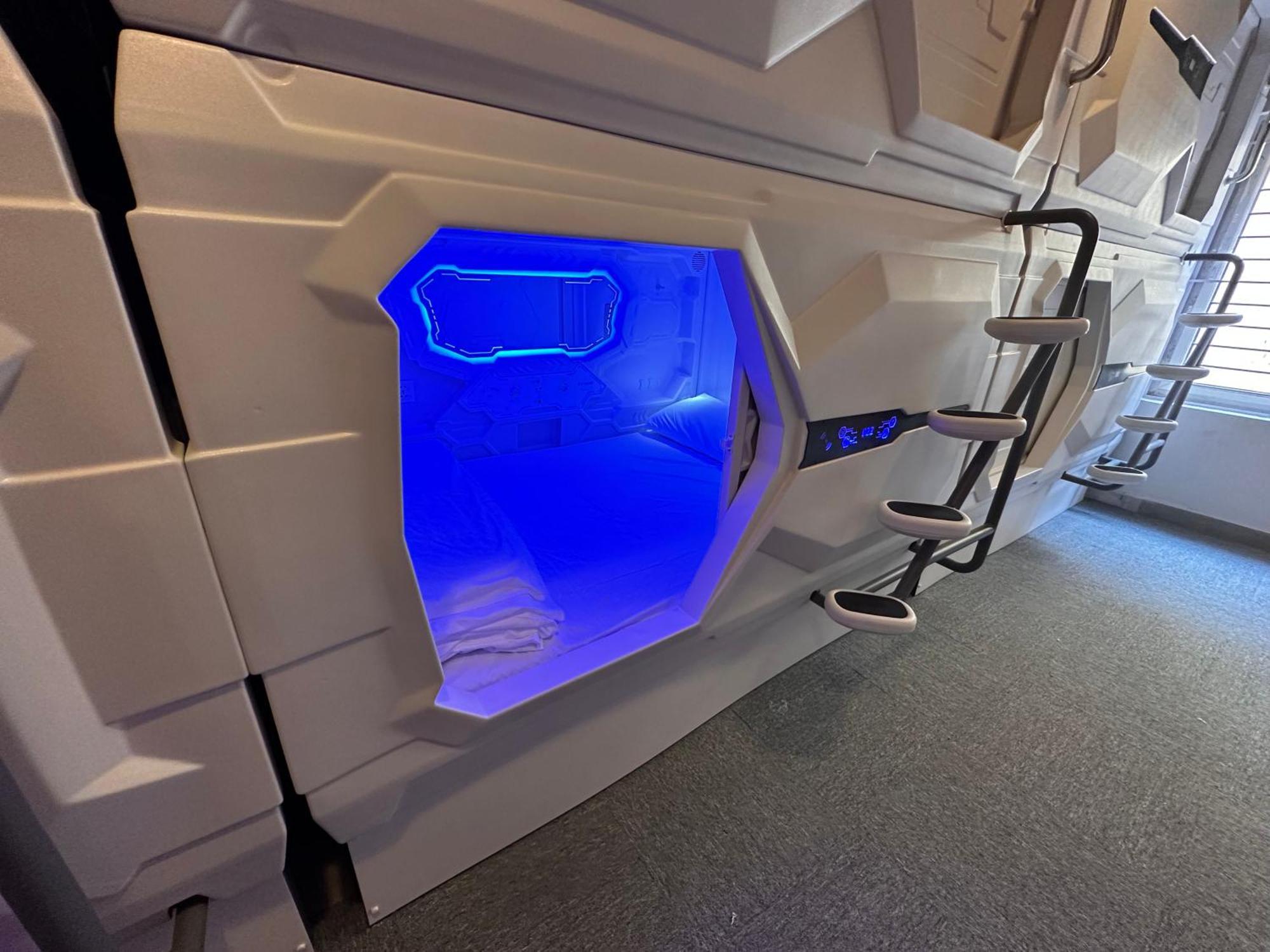 Blr Pods Hotel Bangalore Ngoại thất bức ảnh