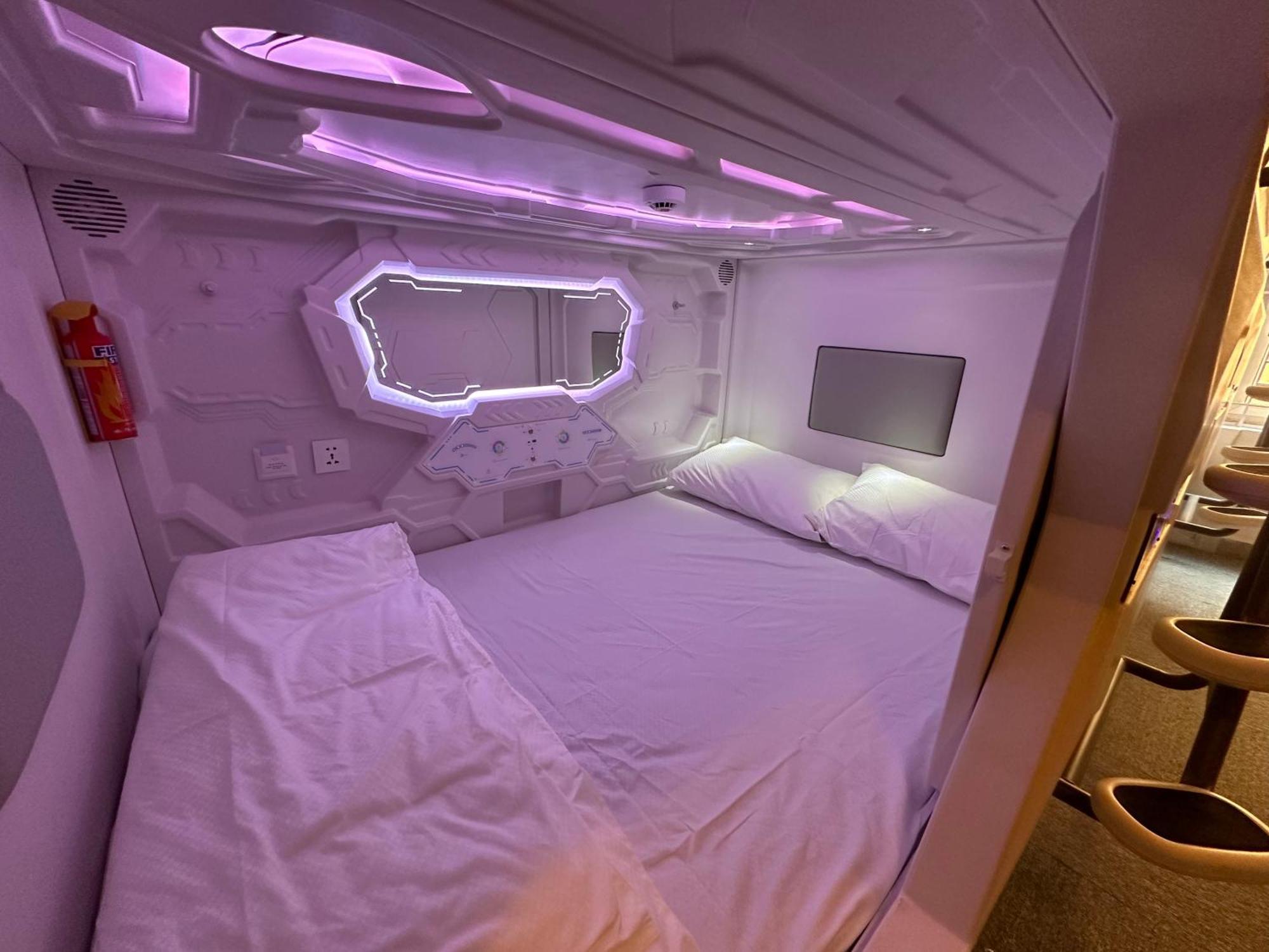 Blr Pods Hotel Bangalore Ngoại thất bức ảnh