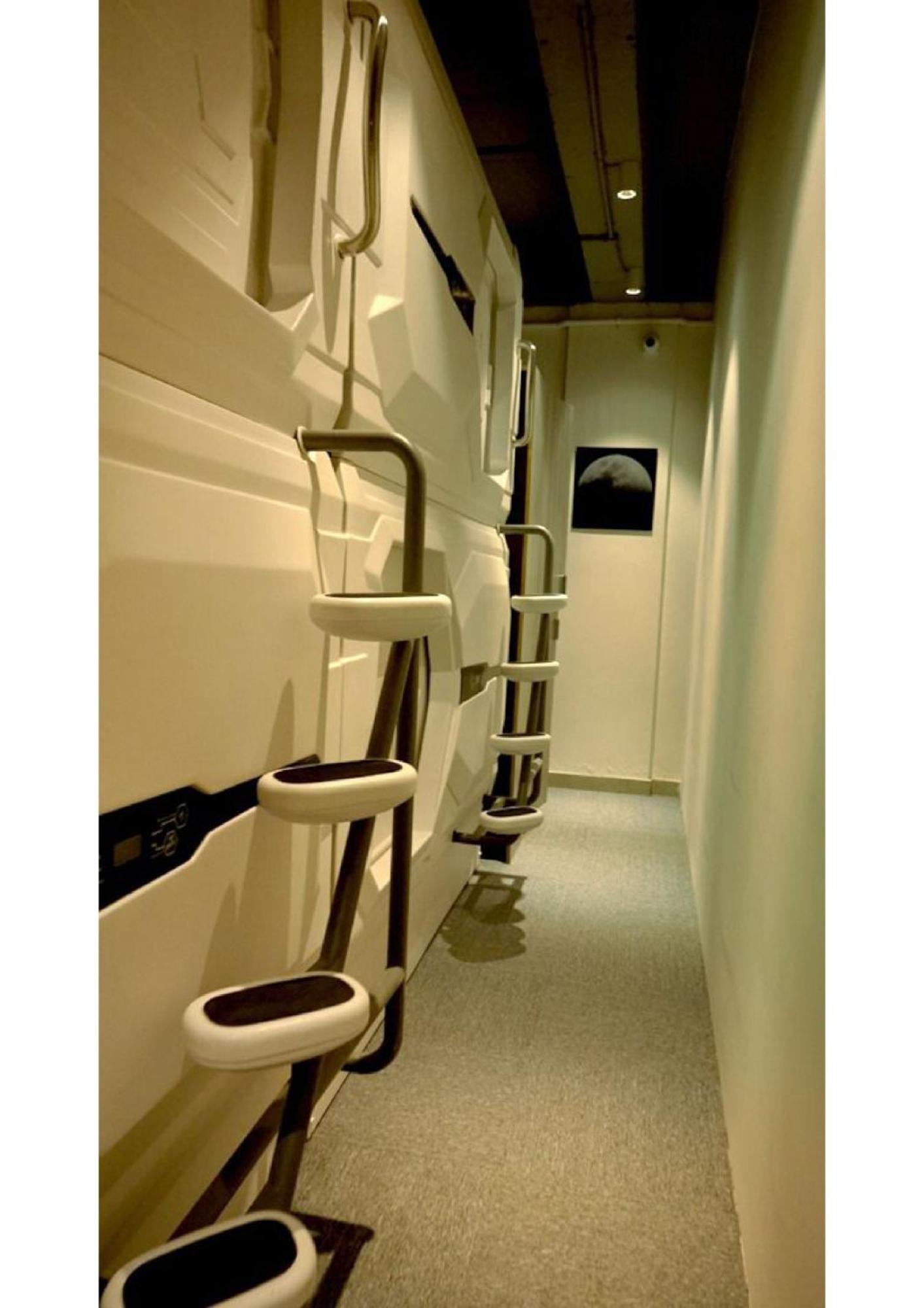 Blr Pods Hotel Bangalore Ngoại thất bức ảnh